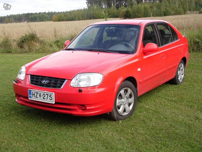 Hyundai accent 2004 год