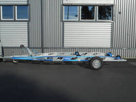 AKU BB 1800 Telakkatraileri, Peräkärryt ja trailerit, Auton varaosat ja tarvikkeet, Korsnäs, Tori.fi AKU BB 1800 Telakkatraileri, Peräkärryt ja trailerit, Auton varaosat ja tarvikkeet, Korsnäs, Tori.fi