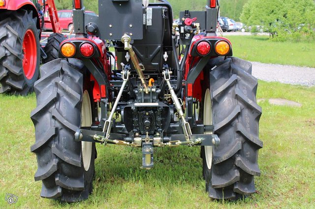 TYM/Branson 2500HL-traktori,HST,4WD, 24hv 8