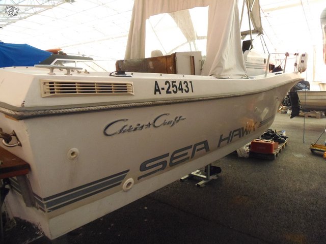 Cris craft 215 mc 260hp 19500 6