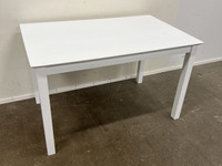 Ruokapöytä 75x120, valkoinen