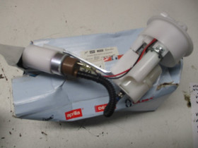 Bensapumppu Vespa 125 150 IE 09-18, Moottoripyörän varaosat ja tarvikkeet, Mototarvikkeet ja varaosat, Helsinki, Tori.fi Bensapumppu Vespa 125 150 IE 09-18, Moottoripyörän varaosat ja tarvikkeet, Mototarvikkeet ja varaosat, Helsinki, Tori.fi
