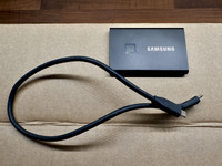 Samsung Portable SSD T7 Touch - 1TB - ulkoinen