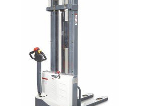 Pinoamistrukki Handy 1200KG / 3600mm, Liikkeille ja yrityksille, Raisio, Tori.fi Pinoamistrukki Handy 1200KG / 3600mm, Liikkeille ja yrityksille, Raisio, Tori.fi