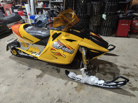 Skidoo rev 600 osia, Moottorikelkan varaosat ja tarvikkeet, Mototarvikkeet ja varaosat, Rovaniemi, Tori.fi