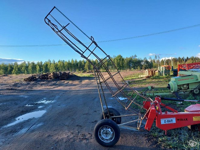 Paalirata . sivulle heittävä Paalirata . sivulle heittävä