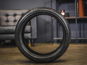 Ylimrinen Pirelli Sottozero -kitkarengassarja, Renkaat ja vanteet, Vantaa, Tori.fi