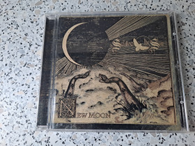 Swallow The Sun - New Moon + Nimikirjoitukset (CD), Musiikki CD, DVD ja äänitteet, Musiikki ja soittimet, Lappeenranta, Tori.fi