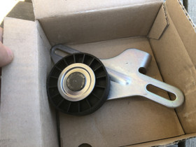 Renault Clio/Kangoo 1.4/1.6 Urahihnan Kiristin, Autovaraosat, Auton varaosat ja tarvikkeet, Pori, Tori.fi Renault Clio/Kangoo 1.4/1.6 Urahihnan Kiristin, Autovaraosat, Auton varaosat ja tarvikkeet, Pori, Tori.fi