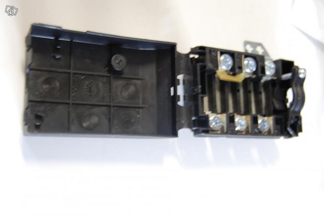 Kytkentäliitin uuni GORENJE 617097 Kytkentäliitin uuni GORENJE 617097