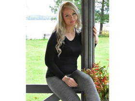 Naisten merinovillasilkkinen paita tam-silk, Vaatteet ja kengät, Turku, Tori.fi Naisten merinovillasilkkinen paita tam-silk, Vaatteet ja kengät, Turku, Tori.fi