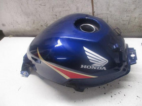 Honda CBR 250R 2012 tankki ym osaa, Moottoripyörän varaosat ja tarvikkeet, Mototarvikkeet ja varaosat, Helsinki, Tori.fi Honda CBR 250R 2012 tankki ym osaa, Moottoripyörän varaosat ja tarvikkeet, Mototarvikkeet ja varaosat, Helsinki, Tori.fi