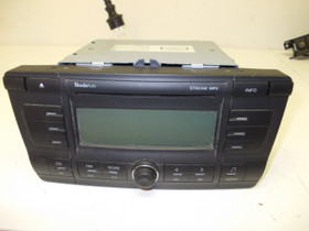 Skoda octavia 2007 radio/cd soitin, Autovaraosat, Auton varaosat ja tarvikkeet, Kaarina, Tori.fi Skoda octavia 2007 radio/cd soitin, Autovaraosat, Auton varaosat ja tarvikkeet, Kaarina, Tori.fi