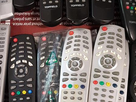 Topfieldin digiboxin kaukosäätimiä, Muu viihde-elektroniikka, Viihde-elektroniikka, Harjavalta, Tori.fi Topfieldin digiboxin kaukosäätimiä, Muu viihde-elektroniikka, Viihde-elektroniikka, Harjavalta, Tori.fi