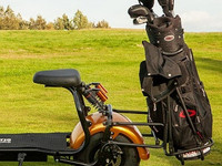 Kontio Motors Kruiser 2.0: Golf bag teline