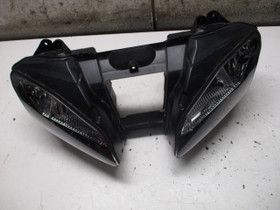 Yamaha R6 06-07 Etuvalo, Moottoripyörän varaosat ja tarvikkeet, Mototarvikkeet ja varaosat, Helsinki, Tori.fi Yamaha R6 06-07 Etuvalo, Moottoripyörän varaosat ja tarvikkeet, Mototarvikkeet ja varaosat, Helsinki, Tori.fi