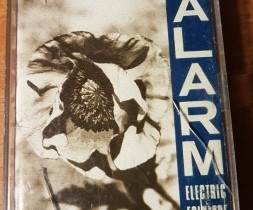 The Alarm - Electric Folklore Live C-kasetti, Musiikki CD, DVD ja nitteet, Musiikki ja soittimet, Tampere, Tori.fi