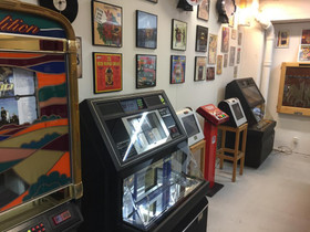 Peliautomaatit; flipperi- jukebox- pokeri- jasso, Muu viihde-elektroniikka, Viihde-elektroniikka, Helsinki, Tori.fi Peliautomaatit; flipperi- jukebox- pokeri- jasso, Muu viihde-elektroniikka, Viihde-elektroniikka, Helsinki, Tori.fi