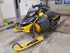 Ski Doo MXZ 600 HO ETEC X-RS 2012 osia, Moottorikelkan varaosat ja tarvikkeet, Mototarvikkeet ja varaosat, Helsinki, Tori.fi