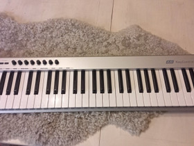 MIDI Keyboard, Pianot, urut ja koskettimet, Musiikki ja soittimet, Mustasaari, Tori.fi