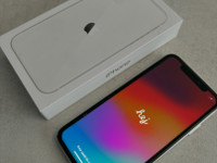 Apple iPhone 11 64 Gt (Valkoinen)