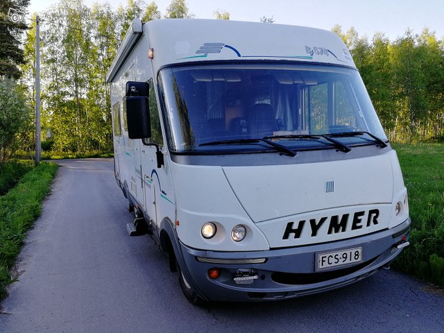 Hymer B574 asuntoauto, kuva 1