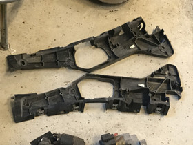 Smart fortwo puskurin kiinnike muovit 2001, Autovaraosat, Auton varaosat ja tarvikkeet, Kaarina, Tori.fi Smart fortwo puskurin kiinnike muovit 2001, Autovaraosat, Auton varaosat ja tarvikkeet, Kaarina, Tori.fi