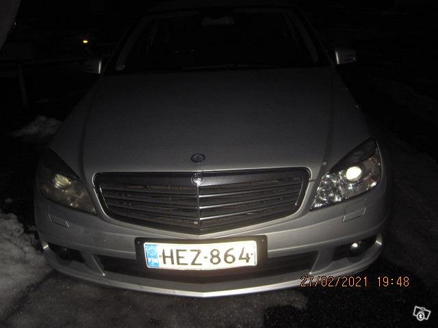 Mercedes-Benz C-sarja 9