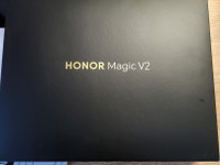 Honor Magic v2