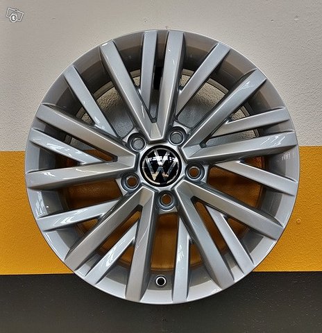 Volkswagen T-roc alumiinivanteet 6,5x16 5x112 Siirtoajetut 4 kpl