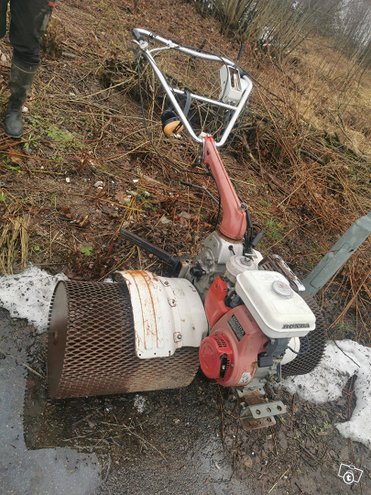 Honda F600