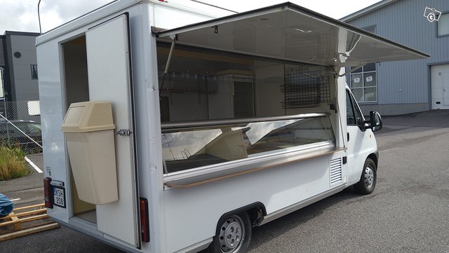 Food Truck / Myyntiauto Fiat Borco Höhns 9