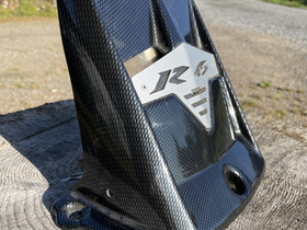 Puig hugger Yamaha YZF-R6R 06-07 carbon look, Moottoripyrn varaosat ja tarvikkeet, Mototarvikkeet ja varaosat, Alavus, Tori.fi