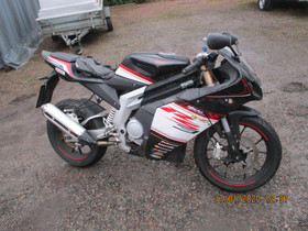 Rieju RS3 125 2013 osia, Moottoripyörän varaosat ja tarvikkeet, Mototarvikkeet ja varaosat, Helsinki, Tori.fi Rieju RS3 125 2013 osia, Moottoripyörän varaosat ja tarvikkeet, Mototarvikkeet ja varaosat, Helsinki, Tori.fi