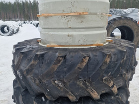 520/85R46 käytetyt renkaat uusilla levikevanteilla, Maatalouskoneet, Työkoneet ja kalusto, Jyväskylä, Tori.fi 520/85R46 käytetyt renkaat uusilla levikevanteilla, Maatalouskoneet, Työkoneet ja kalusto, Jyväskylä, Tori.fi