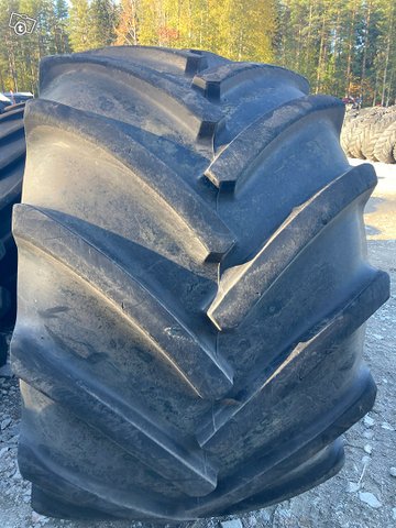 Mammutti renkaita 1050/50R32 käytettyjä ym 1