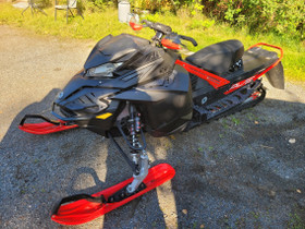 Lynx RS osina, Moottorikelkan varaosat ja tarvikkeet, Mototarvikkeet ja varaosat, Ylöjärvi, Tori.fi Lynx RS osina, Moottorikelkan varaosat ja tarvikkeet, Mototarvikkeet ja varaosat, Ylöjärvi, Tori.fi