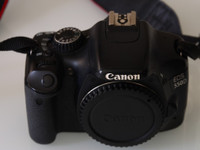 Canon 550D + EF 50mm f/1.8 II objektiivi