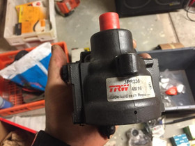 Ohjaustehostimen Pumppu Renault/Dacia/Lada JPR236, Autovaraosat, Auton varaosat ja tarvikkeet, Pori, Tori.fi Ohjaustehostimen Pumppu Renault/Dacia/Lada JPR236, Autovaraosat, Auton varaosat ja tarvikkeet, Pori, Tori.fi