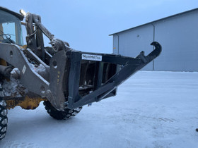 Vaihtolavojen siirtolaite Volvo BM, Traktorit, Traktorit ja raskas kalusto, Seinäjoki, Tori.fi Vaihtolavojen siirtolaite Volvo BM, Traktorit, Traktorit ja raskas kalusto, Seinäjoki, Tori.fi