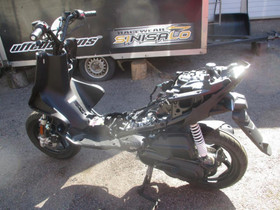 Yamaha Aerox 50 4T 2019 osia, Mopojen varaosat ja tarvikkeet, Mototarvikkeet ja varaosat, Helsinki, Tori.fi Yamaha Aerox 50 4T 2019 osia, Mopojen varaosat ja tarvikkeet, Mototarvikkeet ja varaosat, Helsinki, Tori.fi