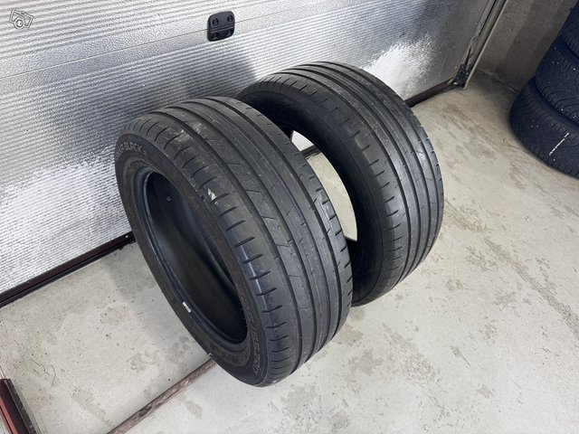 225 55 R17 2kpl Nokian Hakkablack 2 5mm, kuva 1