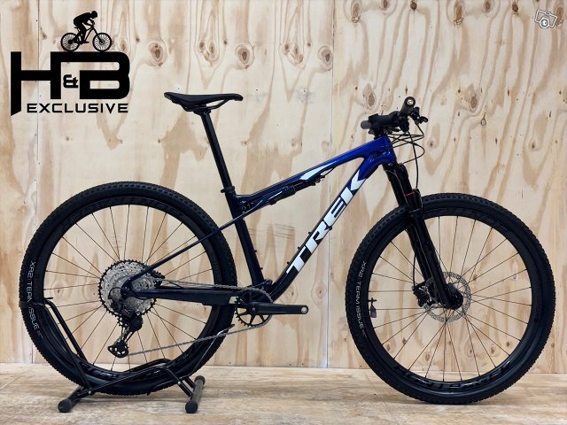 Trek Supercaliber 9,7 Carbon 29 tuuman maastopyörä XT 2023