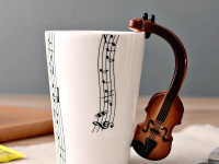Musiikkiaiheisia mukeja: viulu