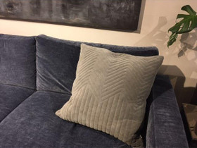 BoConcept tyyny, Matot ja tekstiilit, Sisustus ja huonekalut, Helsinki, Tori.fi BoConcept tyyny, Matot ja tekstiilit, Sisustus ja huonekalut, Helsinki, Tori.fi