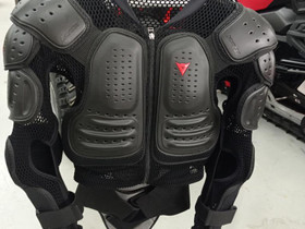 Dainese suojapaita, Ajoasut, kengät ja kypärät, Mototarvikkeet ja varaosat, Kemi, Tori.fi Dainese suojapaita, Ajoasut, kengät ja kypärät, Mototarvikkeet ja varaosat, Kemi, Tori.fi